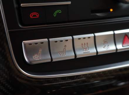 Mercedes-Benz - G-class