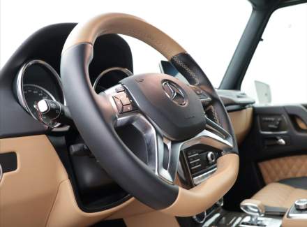 Mercedes-Benz - G-class