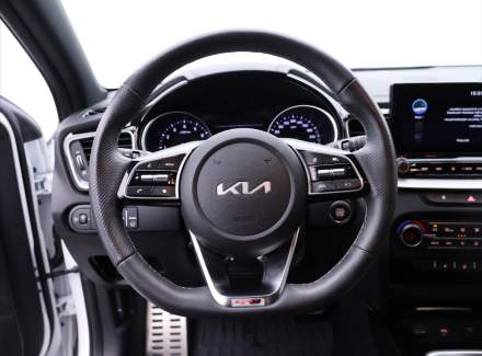 Kia - XCeed