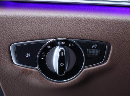 Mercedes-Benz - E-class