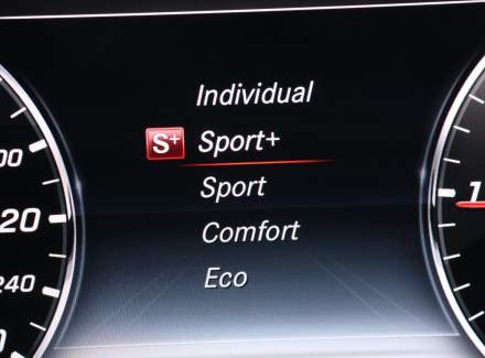 Mercedes-Benz - E-class