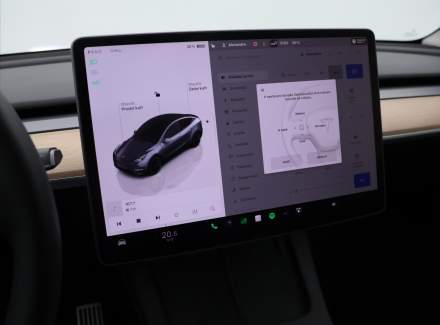 Tesla - Model Y