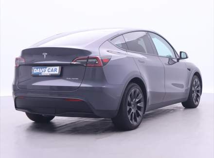 Tesla - Model Y