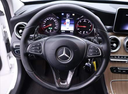 Mercedes-Benz - C-class