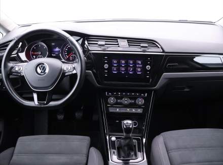 Volkswagen - Touran