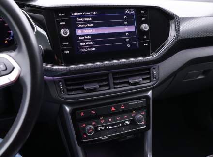 Volkswagen - T-Cross