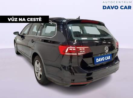 Volkswagen - Passat