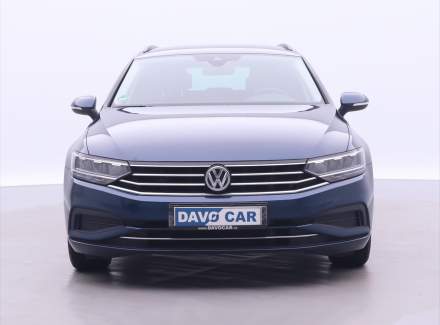 Volkswagen - Passat