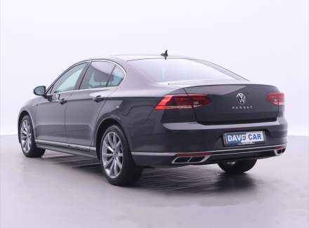 Volkswagen - Passat
