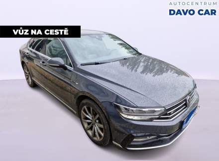 Volkswagen - Passat