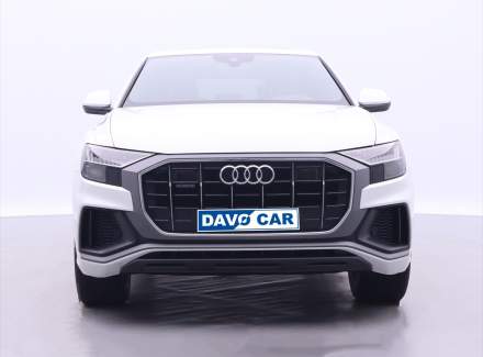Audi - Q8