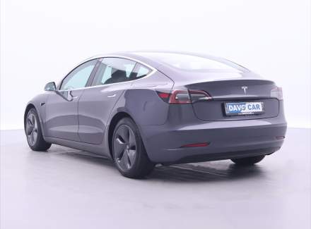 Tesla - Model 3