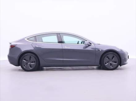 Tesla - Model 3