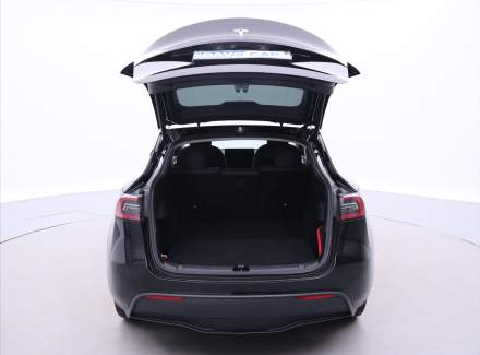 Tesla - Model Y