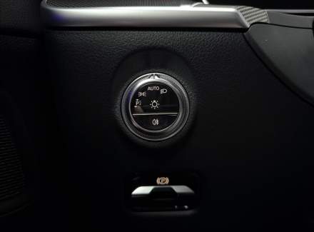 Mercedes-Benz - C-class