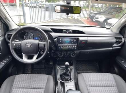 Toyota - Hilux