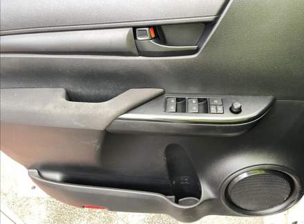 Toyota - Hilux