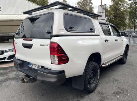 Toyota - Hilux