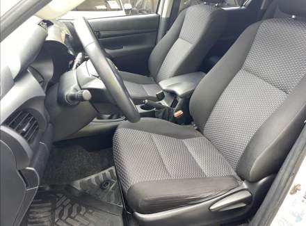 Toyota - Hilux