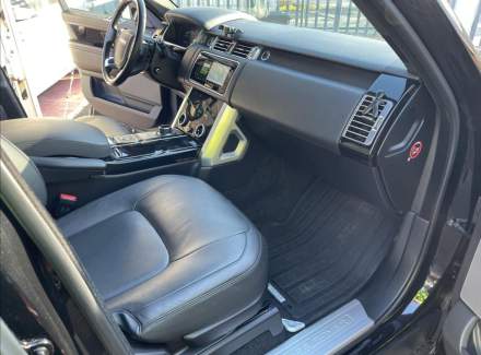 Land Rover - Range Rover