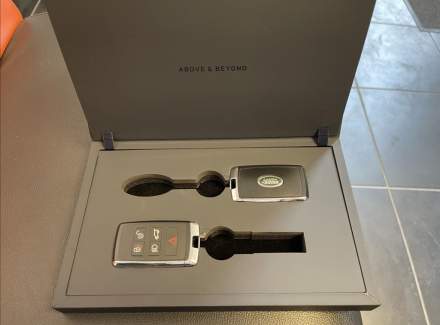 Land Rover - Range Rover