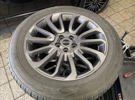 Land Rover - Range Rover