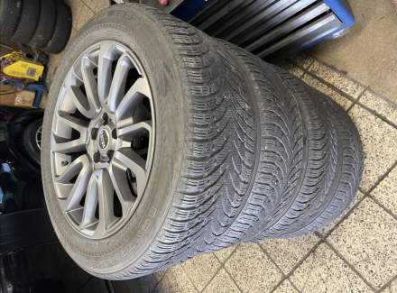 Land Rover - Range Rover