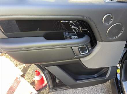 Land Rover - Range Rover