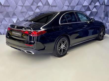 Mercedes-Benz - E-class