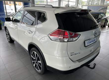 Nissan - X-Trail