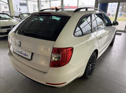 Škoda - Superb