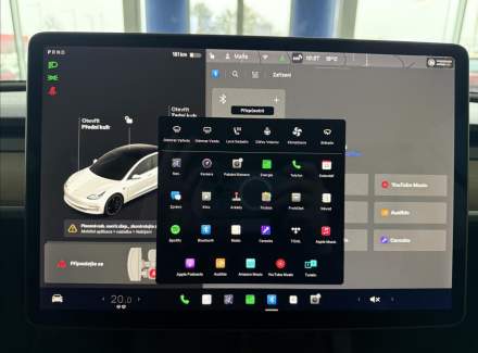 Tesla - Model 3