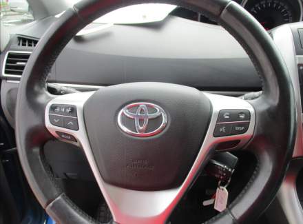 Toyota - Verso