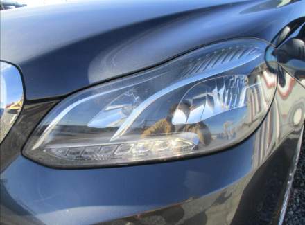 Mercedes-Benz - E-class