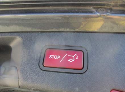 Mercedes-Benz - E-class