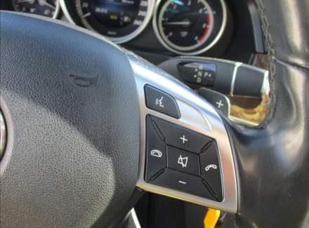 Mercedes-Benz - E-class