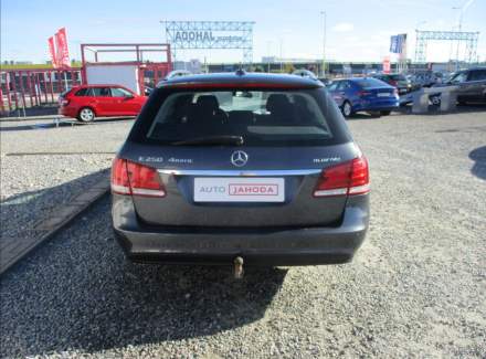 Mercedes-Benz - E-class