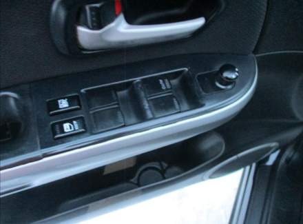 Suzuki - Grand Vitara