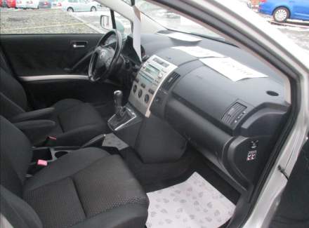 Toyota - Corolla Verso