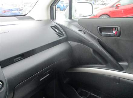 Toyota - Corolla Verso