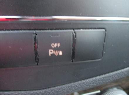 Mercedes-Benz - C-class