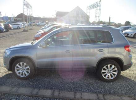 Volkswagen - Tiguan