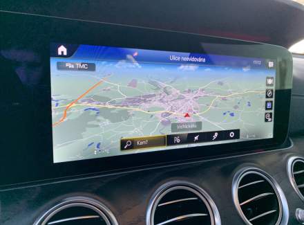 Mercedes-Benz - E-class