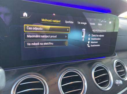 Mercedes-Benz - E-class