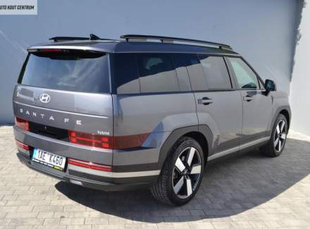 Hyundai - Santa FE