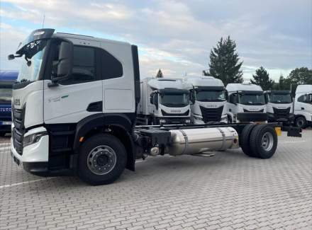 Iveco - S-WAY