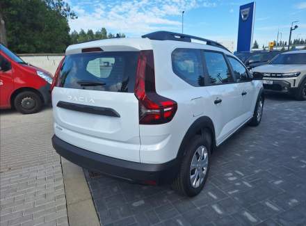 Dacia - Jogger