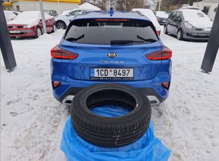 Kia - XCeed