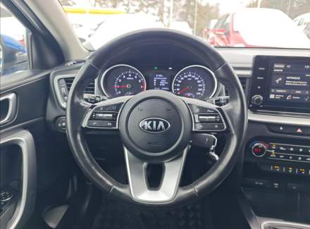 Kia - XCeed