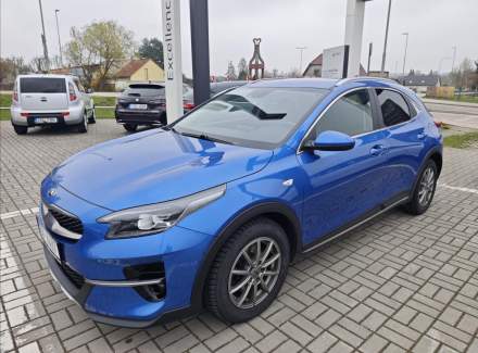 Kia - XCeed